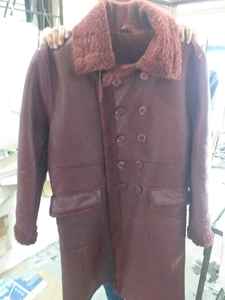 Veste en cuir pour homme, doublure en peau de mouton véritable OEM, style vintage, imperméable, épaisse, avec logo sur le devant, pour l'hiver - Product Image 4