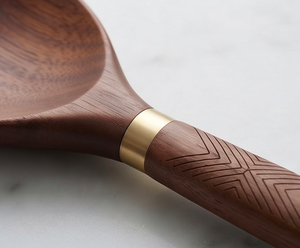 Juego de cubiertos de madera maciza marrón oscuro de primera calidad, diseño minimalista, ideal para bodas, cenas y uso elegante en la mesa. - Product Image 2