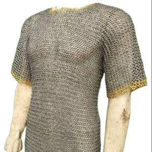 Camisa de Cota de Armadura Medieval Hecha a Mano de Acero Suave con Anillos de Latón Remachados Planos, Armadura Histórica para Recreación, Cosplay y Halloween - Product Image 1