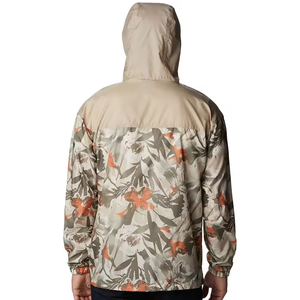 Chaquetas cortavientos con capucha y cremallera, sublimadas con logotipo personalizado, ligeras, 100% poliéster, unisex, para exteriores, en venta. - Product Image 2