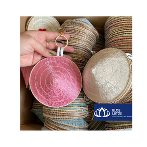 พวงกุญแจหมวกทรงกรวยเวียดนาม ทำมือจากไม้ไผ่ธรรมชาติ ของที่ระลึก ของขวัญ ขายส่ง - Product Image 6