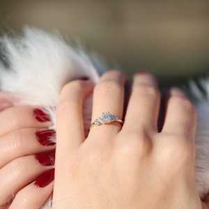 Custom Oval Lab Diamond Engagement Rings 14K 18K Solid Gold Prong Set Minimalist Proposal Small Cluster Band For Women Wholesale - Product Image 2