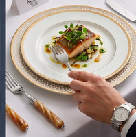 Ensemble de couverts en acier inoxydable avec manches en résine spirale en bois d'olivier, finition miroir haute brillance, parfait pour les mariages, les dîners, la cuisine et les fêtes