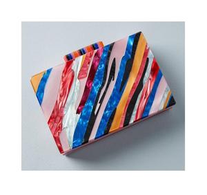 Bolso de mano de resina con diseño geométrico para mujer, con correa de noche de cristal metálico, cadena dorada y cierre magnético - Product Image 5