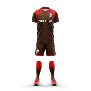 Uniformes de Fútbol 100% Poliéster, Ropa Deportiva Personalizada con Nombres y Números de Equipo - Product Image 1