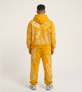 Conjunto de Sudadera con Capucha y Pantalones Deportivos Amarillos para Hombre, Chándal Informal con Estampado de Hojas, Conjunto de Dos Piezas - Product Image 2
