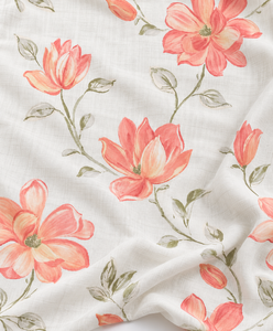 Muselina Coral Magnolia Whisper, Muselina de Seda Suave con Estampado de Magnolia, Muselina Suave como Pétalos, Muselina Suave como Prado, Muselina Botánica de Lujo Serene - Product Image 1