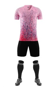 ชุดเสื้อฟุตบอลผู้ชายสีชมพูไล่เฉดแบบซับลิเมชั่น ผ้าโพลีเอสเตอร์ ระบายอากาศได้ดี ชุดยูนิฟอร์มสำหรับผู้ใหญ่ - Product Image 4