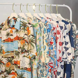 Camisa Holgada de Manga Corta con Diseño Floral Retro de Hong Kong, Estilo Vintage, para Hombre y Mujer, Estilo Hawaiano Tailandés, Estilo Ruffian - Product Image 1