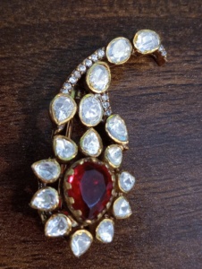 Broche Paon Vintage en Argent 925 avec Rubis et Diamant Taillé Poire, Sertissage Griffe, Style Goutte d'Eau, Unisexe, Bijoux de Luxe Amaira Jewels - Product Image 6