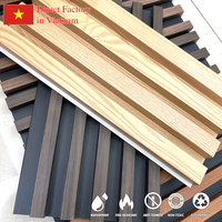 Paneles de Revestimiento de Pared de Diseño Europeo Moderno con Ranuras de WPC, Impermeables, Insonorizados, Ignífugos, para Uso Comercial y Doméstico, Resistentes a la Humedad