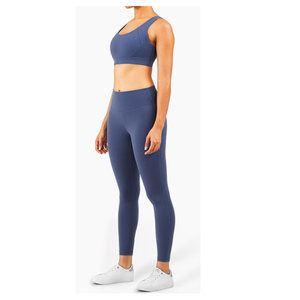 Nuevo Conjunto de Yoga para Mujer, Leggings y Sujetador de Alta Calidad que Absorben el Sudor, con Logotipo Personalizado, Cintura Alta, Diseño Elegante y Moderno - Product Image 2