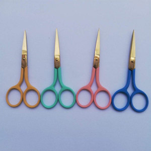 Wholesale Stainless Steel Black Handle Gold Blade Embroidery <b>Scissors</b> for Thread Cutting <b>Sewing</b> and Needlework - Product Image 2