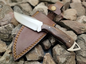 Couteau de survie à lame fixe fiable avec poignée confortable pour le camping, la pêche et la chasse en plein air - Product Image 3