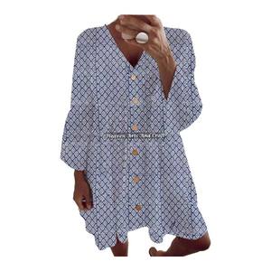 Robe élégante bohème florale printemps-été pour femmes, style estival parfait pour les vacances, les journées à la plage et les soirées décontractées, Inde - Product Image 2