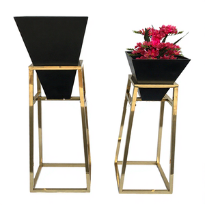 Nouveau modèle de pot de fleurs et jardinières vertes épaisses et simples, à motif vertical carré, pour la vente en gros - Product Image 1