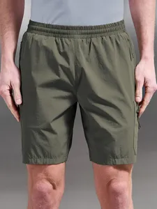 Pantalones Cortos Cargo Personalizados para Hombre, de Nailon Elástico Premium, para Senderismo al Aire Libre, con Bolsillos con Cremallera y Cintura Elástica - Product Image 3