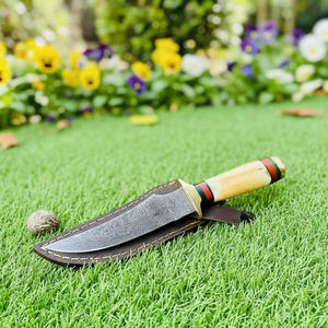 Couteau de chef de cuisine à motif laser Damas, manche en résine, ambidextre, durable, tranchant, léger, avec étui en cuir inclus - Product Image 6