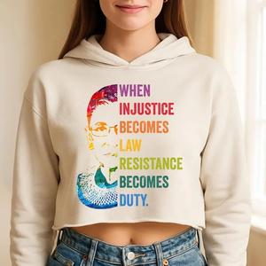 Cuando la Injusticia se Convierte en Ley, la Resistencia se Convierte en Deber, Sudadera con Capucha, Derechos Reproductivos, Resistencia a la Justicia Social Feminista - Product Image 4