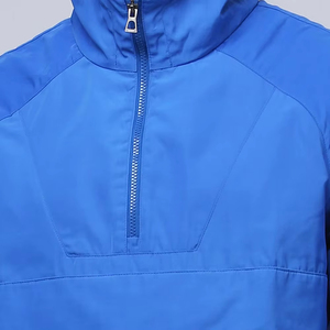Veste coupe-vent moderne pour homme, idéale pour la saison froide, légère, confortable, durable, avec coutures esthétiques. - Product Image 6