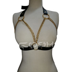 Cadena de Oro con Arnés de Cuero Negro - Product Image 1