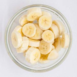 Frozen Banana Chunks Fresh IQF Banana for Smoothies Export from Vietnam - Product Image 6
