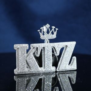 Hip Hop Jewelry Iced Out Moissanite Crown King Bail 925 Sterling Silver Gold Plated Letter Pendant for Men's - Product Image 3