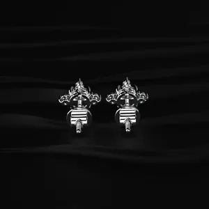 Pendientes de Diamantes con Corte Redondo y Claridad VVS-VS, Diseño de Racimo de Flores, con Certificado IGI, Pendientes de Diamantes Únicos y Finos - Product Image 4