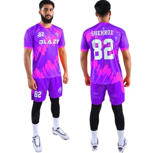 Blaze Fight Wear Uniforme de fútbol personalizado unisex 100% Poliéster Traje de fútbol Juego de entrenamiento Servicio OEM para ropa de fútbol camiseta de fútbol - Product Image 1