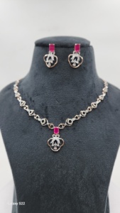 ชุดสร้อยคอเพชรสีโรสโกลด์และสีขาวสวยงามสง่างามคอลเลกชันเครื่องประดับพรีเมี่ยม - Product Image 6