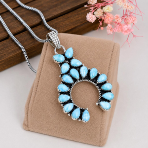 Collier Bohème Sud-ouest en Argent Sterling avec Pendentif Naja en Larimar, Bijou Artisanal en Pierre Précieuse Bleue, Accessoire de Déclaration Western - Product Image 2