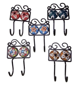 ตะขอแขวนกระเบื้องเซรามิกสีเขียวแบบชนบทดีไซน์เครื่องปั้นดินเผา181สำหรับตกแต่งบ้าน - Product Image 1