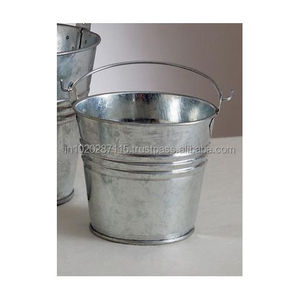 Jardinière en seau galvanisé de qualité supérieure avec finition en zinc antique pour la décoration intérieure et extérieure de style campagnard moderne - Product Image 4