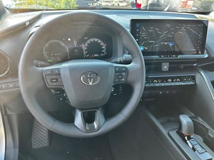 Toyota C-HR 2.0 Híbrido Enchufable 2x4 NG Team Deutschland SUV con Volante a la Izquierda, Gasolina/Eléctrico, Automático, Vehículo de Nueva Energía - Product Image 2