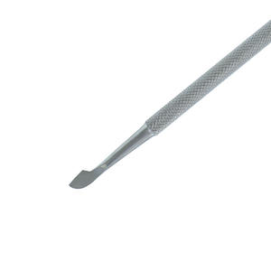 Pousse-cuticules et coupe-cuticules double face en acier à haute teneur en carbone de 14 cm – Outil professionnel de manucure et pédicure pour salons et usage domestique - Product Image 5