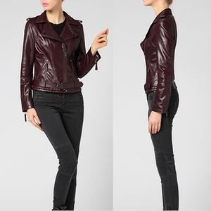 Chaqueta de Mujer de Cuero Genuino Tejida a Crochet - Estilo Elegante, Duradera y Suave, Lujosa, Impermeable y Ecológica para Cualquier Ocasión - Product Image 2