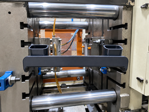 Diseño y Fabricación de Moldes de Inyección de Plástico Personalizados con Producción de Moldeo por Inyección de Plástico para Proyectos OEM/ODM - Product Image 1