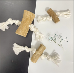 Jouet à mâcher en bois naturel de haute qualité pour chiens VietChoice jouet pour animaux de compagnie classique Durable nettoyage des dents fortes vente en gros directe - Product Image 2