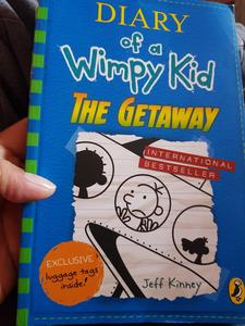 Diario de un niño corralito: La escapada de Jeff Kinney, libro de bolsillo, libro de aventuras y comedia para niños - Product Image 3