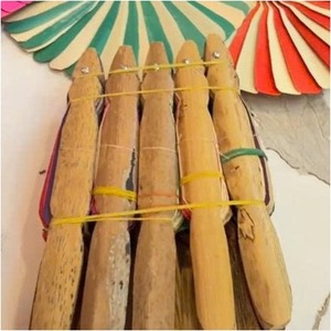 Elegante Abanico de Hoja de Palma Diseñado para Recuerdos de Boda, Tiendas de Souvenirs y Distribución Comercial - Product Image 5