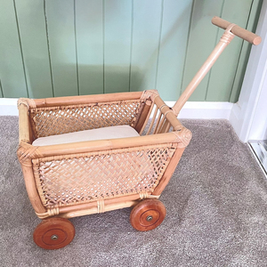 รถเข็นเด็กแบบหวาย ราคาดีที่สุด รถเข็นตุ๊กตาทำจากหวายธรรมชาติ ของเล่นสนุกๆ สำหรับเด็กทารกและเด็กเล็ก - Product Image 1