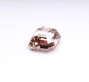 Diamante cultivado en laboratorio de corte único de 2.25 CT, diamante de corte escudo con color elegante y claridad VS, diamante de laboratorio para anillo de boda y compromiso. - Product Image 3