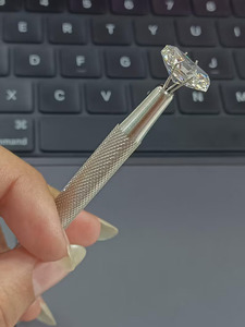 Diamant de laboratoire certifié IGI, taille radiant, pierre libre, haute qualité, couleur E, diamant créé en laboratoire pour la fabrication de bijoux et bagues de fiançailles - Product Image 3