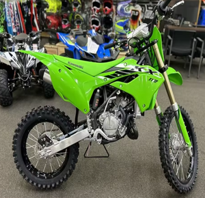 TUK ราคาดีที่สุด ปี 2025-2026 รถมอเตอร์ไซค์วิบาก Kawasaki KX112 เครื่องยนต์ 2 จังหวะ 112 ซีซี ของแท้ รับประกัน 3 ปี มีสินค้าพร้อมส่งแล้ว - Product Image 3