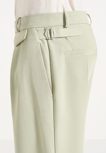 Pantalon droit vert clair pour homme avec ceinture, coupe décontractée élégante, tissu polyester mi-lourd, idéal pour l'été - Product Image 5