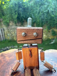 Figurine de robot en bois artisanale, décoration moderne pour bureau, accessoire pour tableau de bord de voiture, décoration d'intérieur, cadeau - Product Image 2