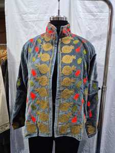 Suzani Grey <b>Velvet</b> Embroidered <b>Jacket</b> for <b>Women</b> Elegant Floral Threadwork Ethnic Open Front Winter Fashion Party Wear Wholesale - Product Image 5