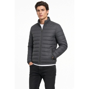 Chaqueta de Invierno Acolchada para Hombre de Alta Calidad, 100% Plumón de Ganso, con Precio Competitivo, Chaqueta Acolchada de Lona para Hombre - Product Image 3