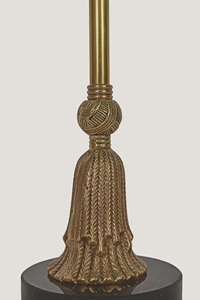 Support de bougie conique en laiton doré moderne et élégant, minimaliste, fait main, durable, contemporain, pour salons - Product Image 3