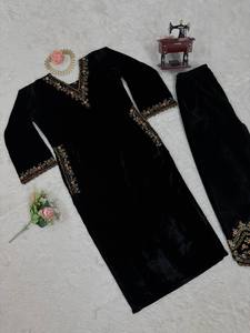 Presentamos el nuevo salwar kameez reversible de Zain Exports, hecho con hilo de algodón cambrico puro y pesado, con bolsillo lateral con lentejuelas y costura completa, talla 44. - Product Image 6